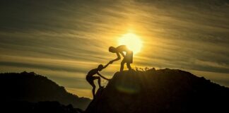 Kiedy warto skorzystać z pomocy radcy prawnego?